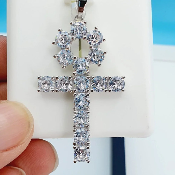 "925 Sterling Silver Cubic Zirconia Pendant, UU1P6A6025 - Picture 7 of 10